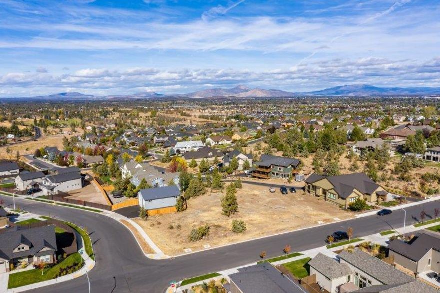FOR COMP. Build your dream home on this large .89 acre view homesite in the upscale Majestic Ridge subdivision. This is one of the only available lots with surrounding homes already built so there will be no surprises. Mountain views to the west and Smith Rock views to the east. This lot could be divided into 2 lots, purchaser to be responsible to perform their own due diligence. All utilities at street.