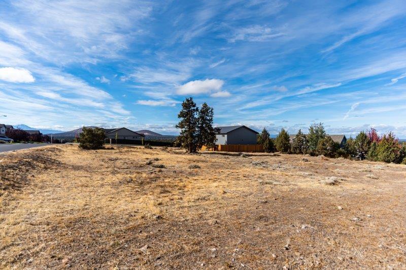 Majestic Ridge - Land