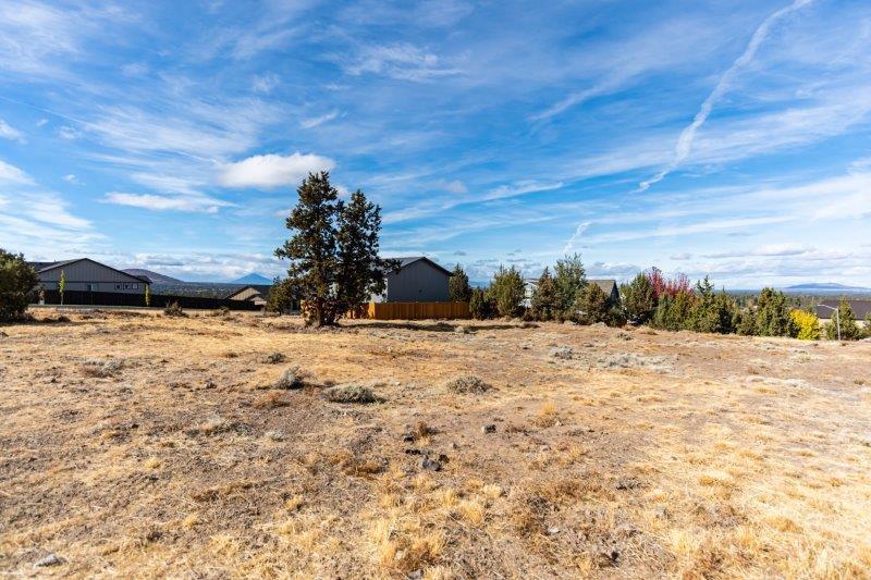 Majestic Ridge - Land