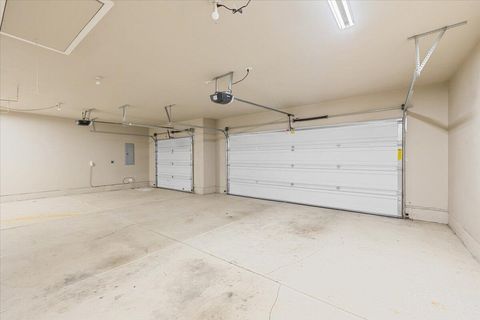 Tiny photo for 8440 Cayden Street, White City, OR 97503 (MLS # 220214377)