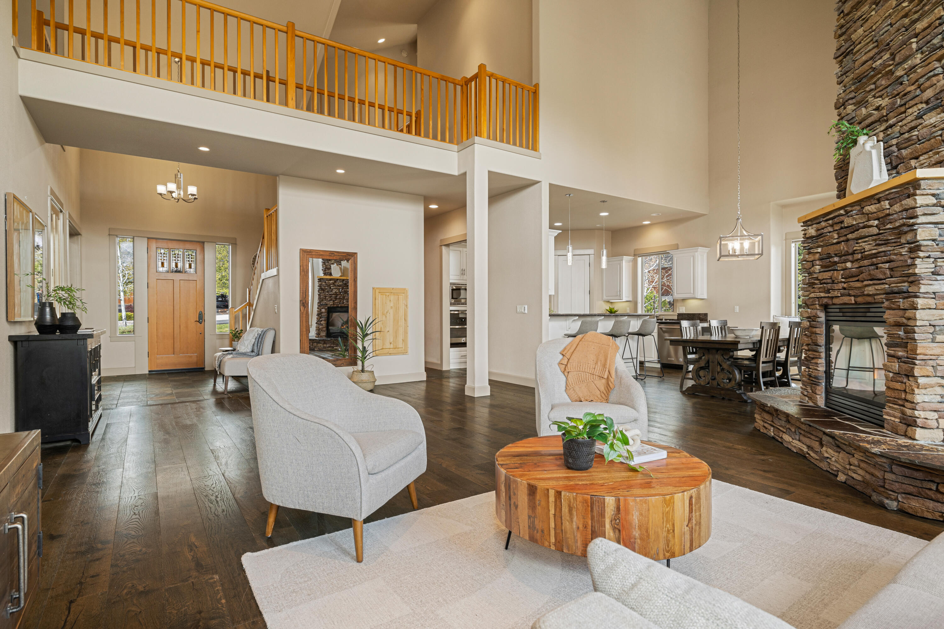 Skyliner Summit - Residential