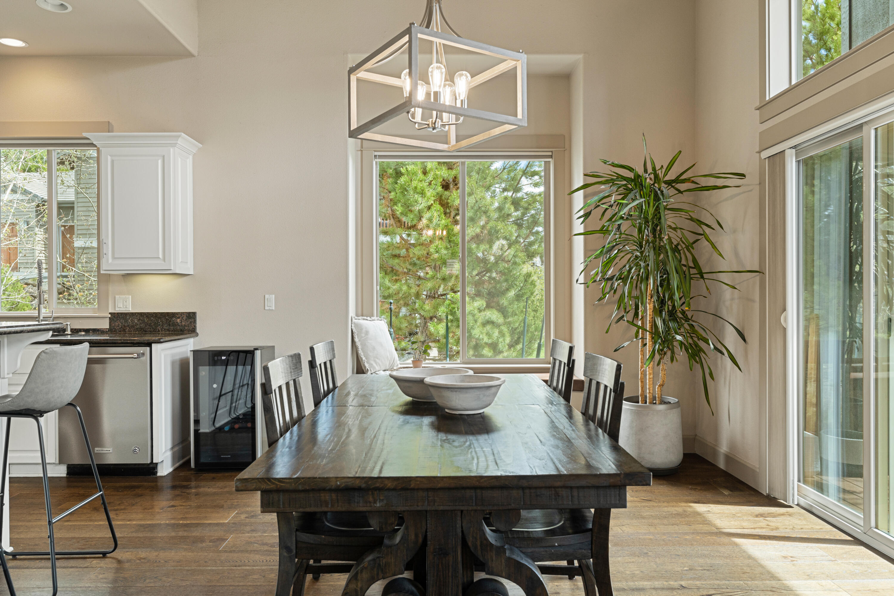 Skyliner Summit - Residential