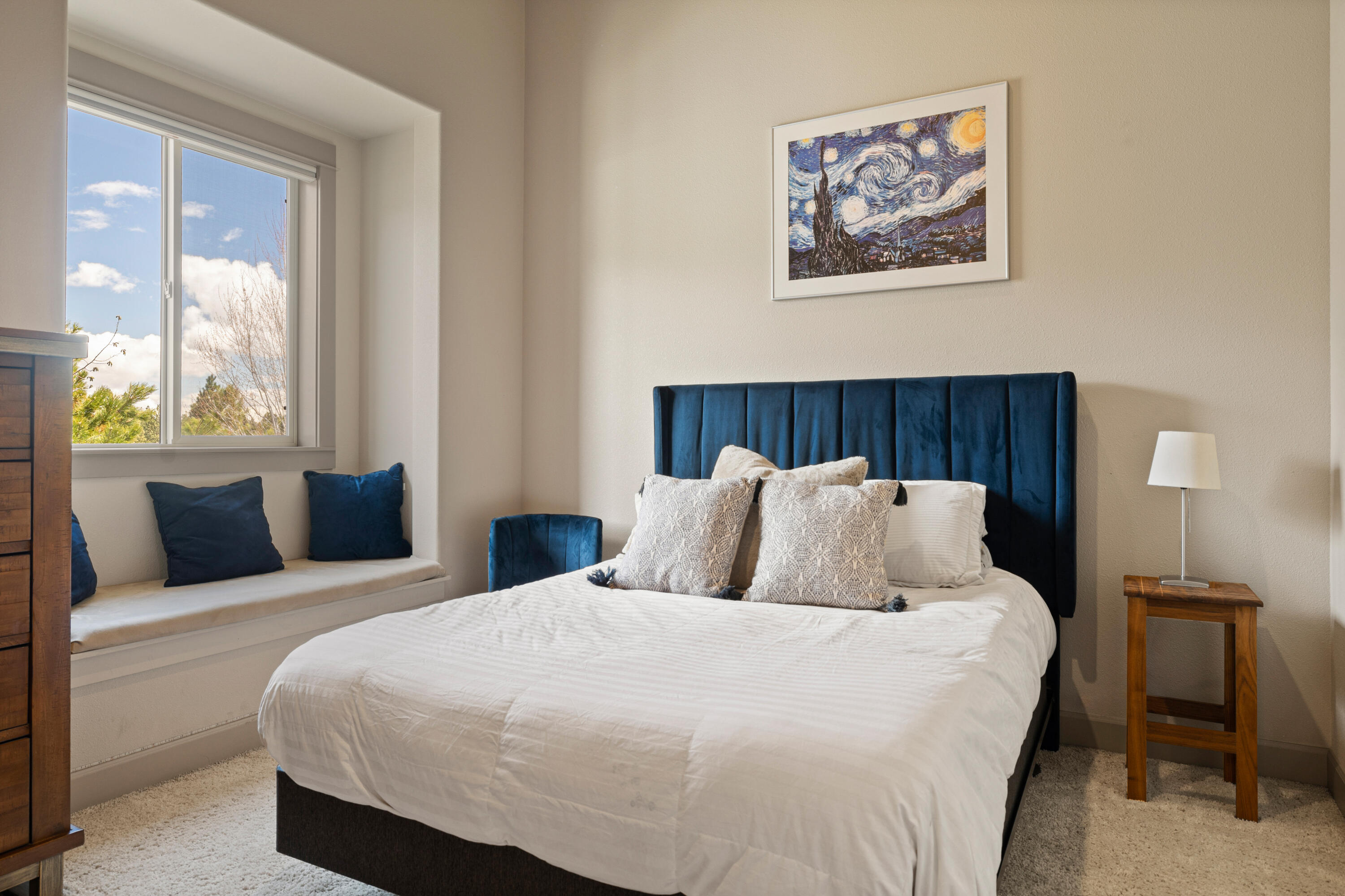 Skyliner Summit - Residential