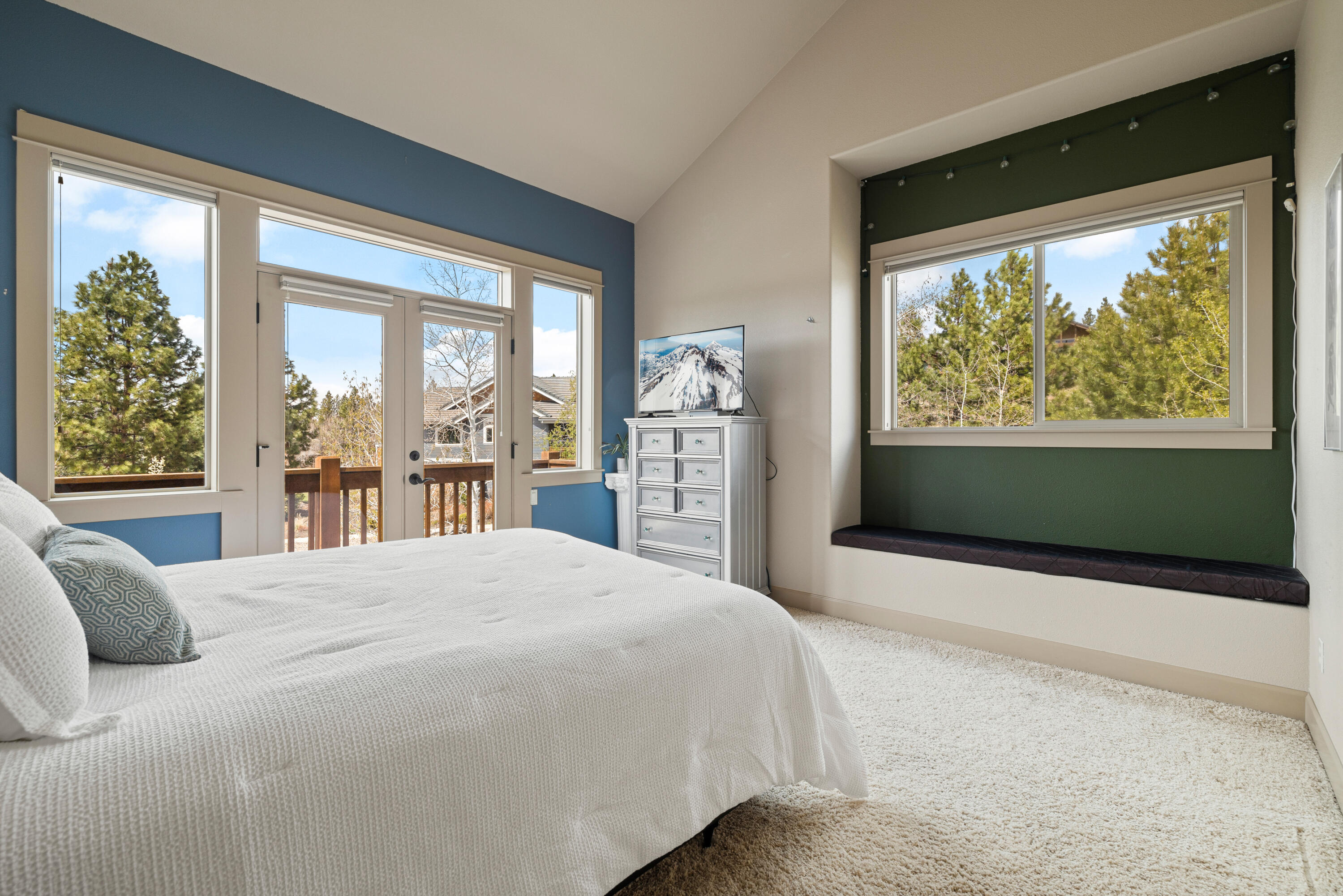 Skyliner Summit - Residential