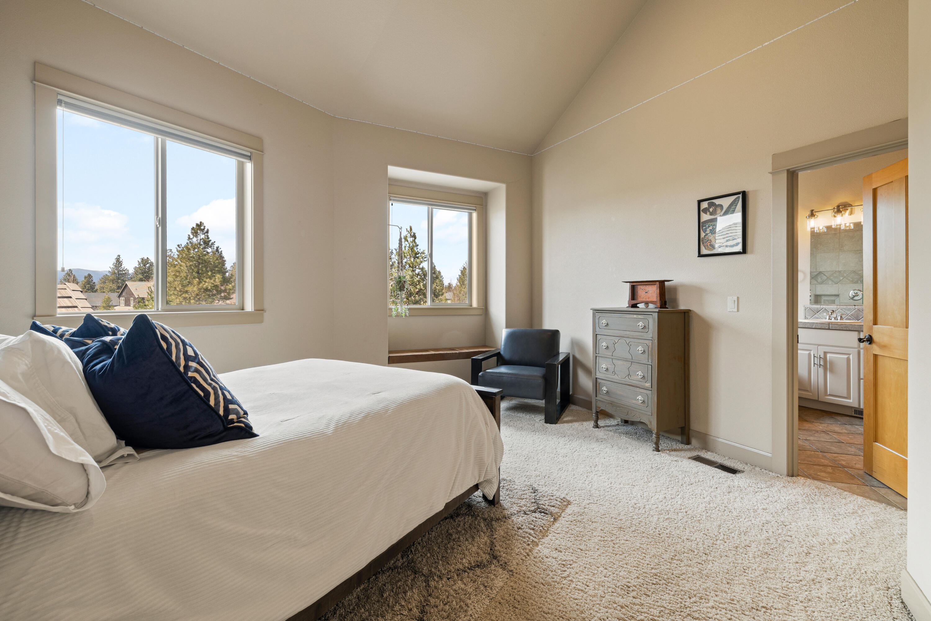 Skyliner Summit - Residential