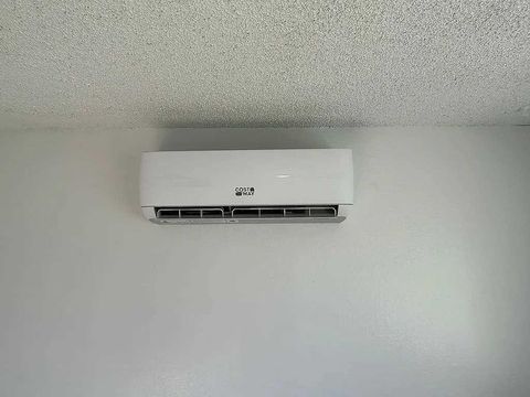 Tiny photo for 140 Heather Drive, Stanfield, OR 97875 (MLS # 220212168)