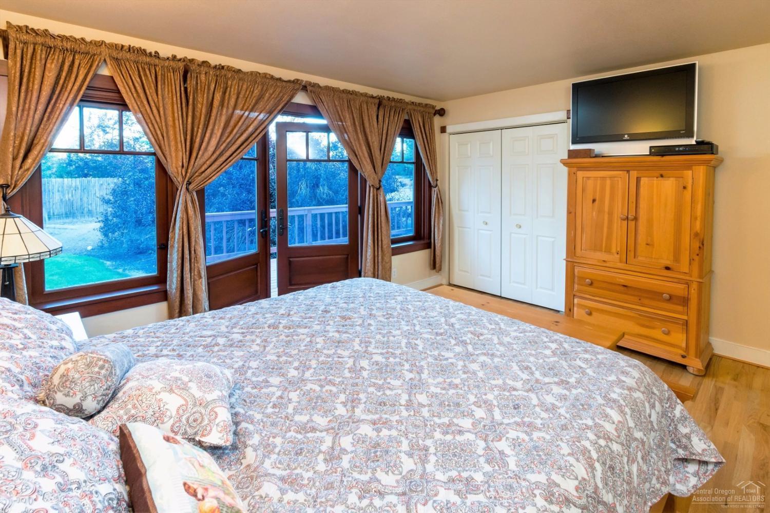 Pleasant Ridge - Residential