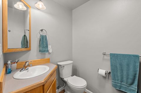 Tiny photo for 380 Sunnyside Drive, Winston, OR 97496 (MLS # 220212122)