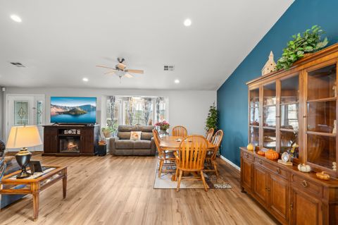 Tiny photo for 380 Sunnyside Drive, Winston, OR 97496 (MLS # 220212122)