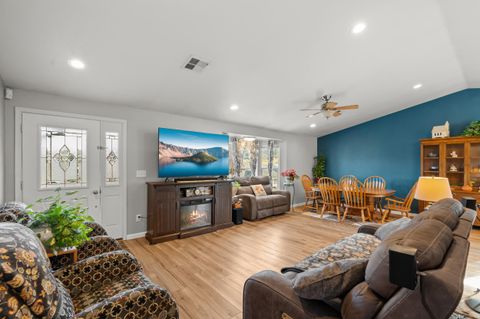 Tiny photo for 380 Sunnyside Drive, Winston, OR 97496 (MLS # 220212122)