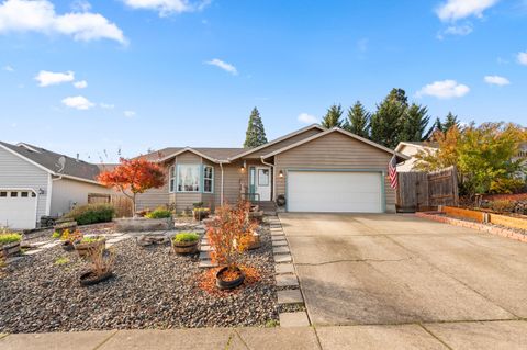 Tiny photo for 380 Sunnyside Drive, Winston, OR 97496 (MLS # 220212122)
