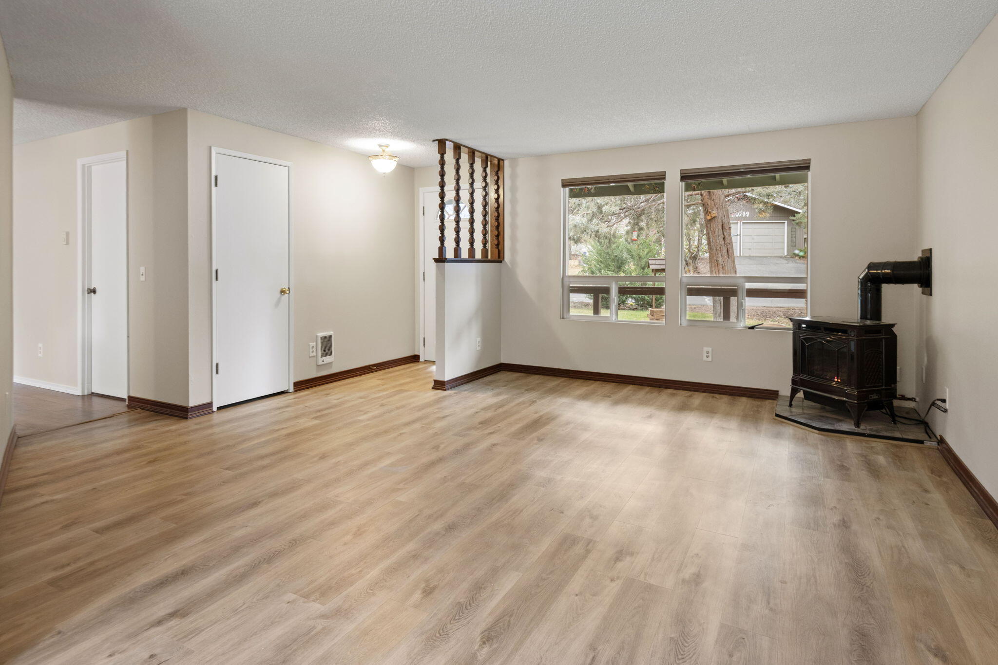 20754 Canterbury Court