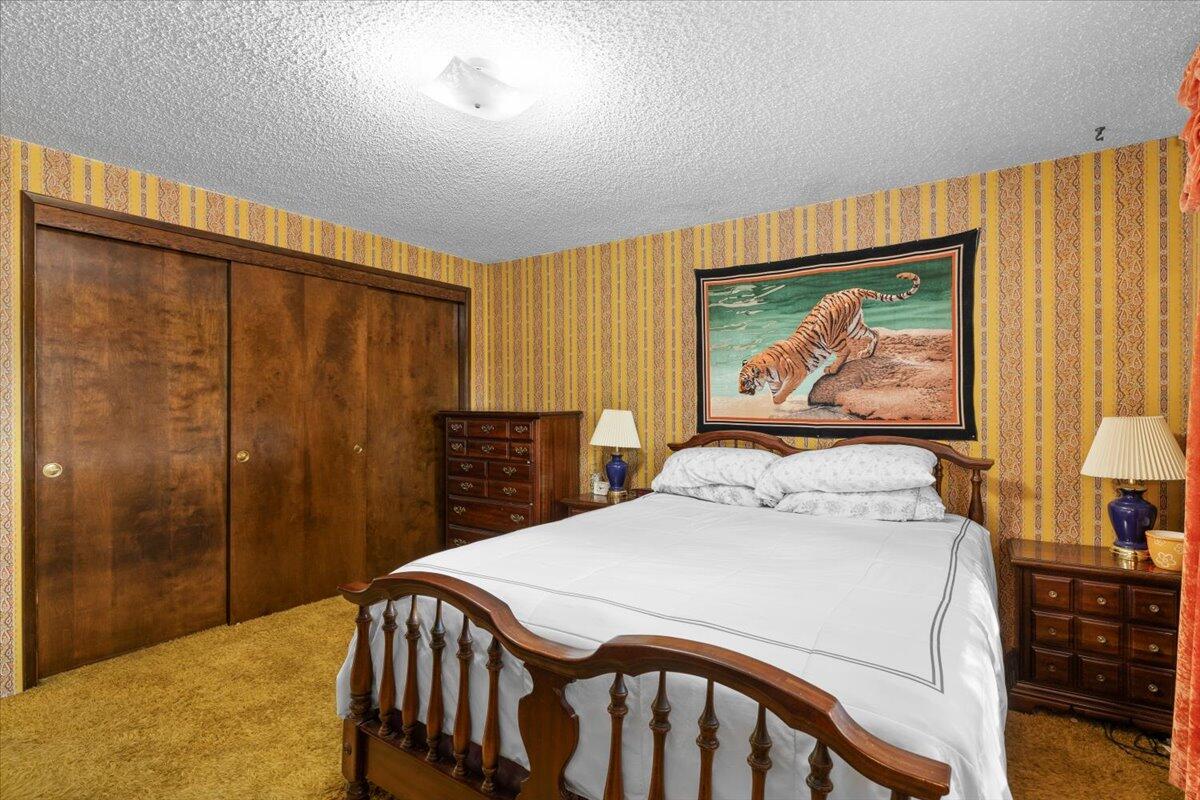 Mazama Village - Residential