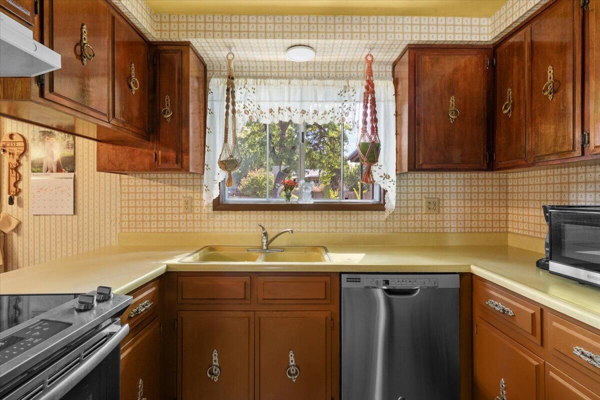 Mazama Village - Residential