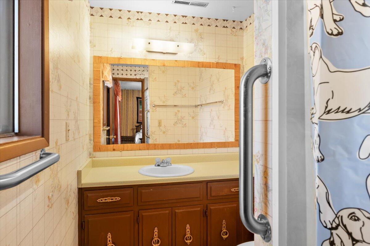 Mazama Village - Residential