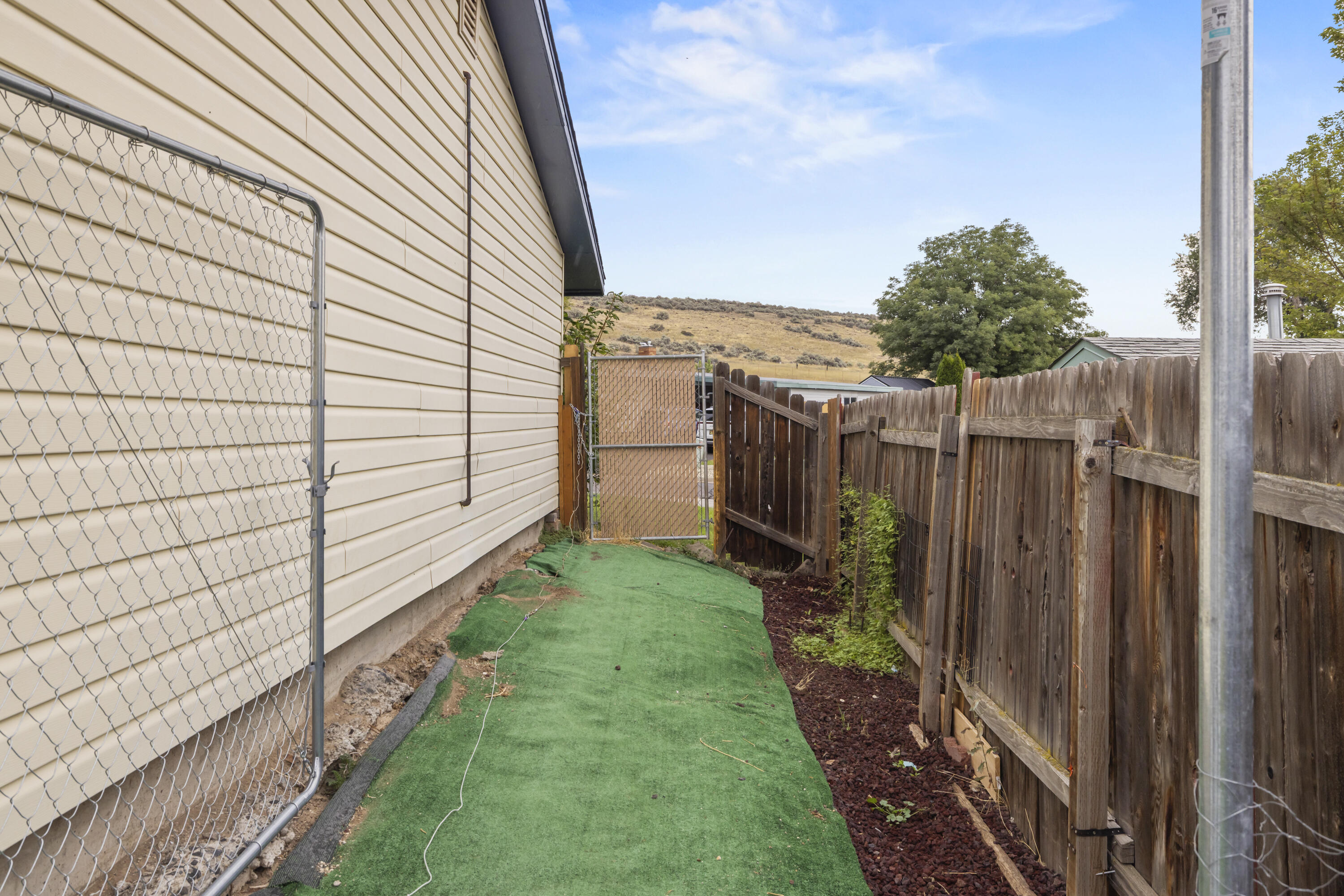 Falcon Heights Condominiums -Stage I - Residential