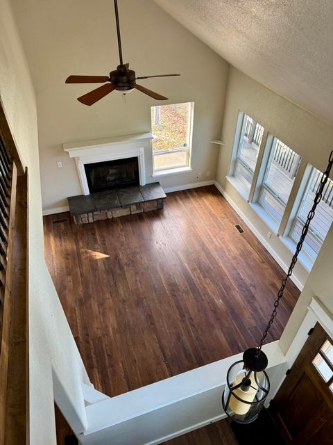 Tiny photo for 901 Manzanita Drive, Rogue River, OR 97537 (MLS # 220221320)