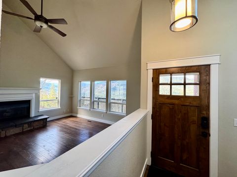 Tiny photo for 901 Manzanita Drive, Rogue River, OR 97537 (MLS # 220221320)