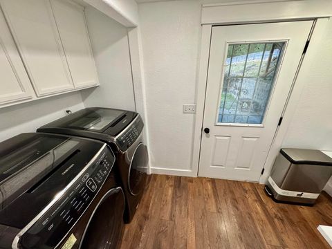 Tiny photo for 901 Manzanita Drive, Rogue River, OR 97537 (MLS # 220221320)