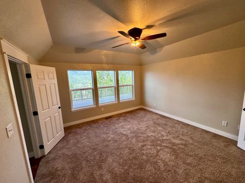 Tiny photo for 901 Manzanita Drive, Rogue River, OR 97537 (MLS # 220221320)