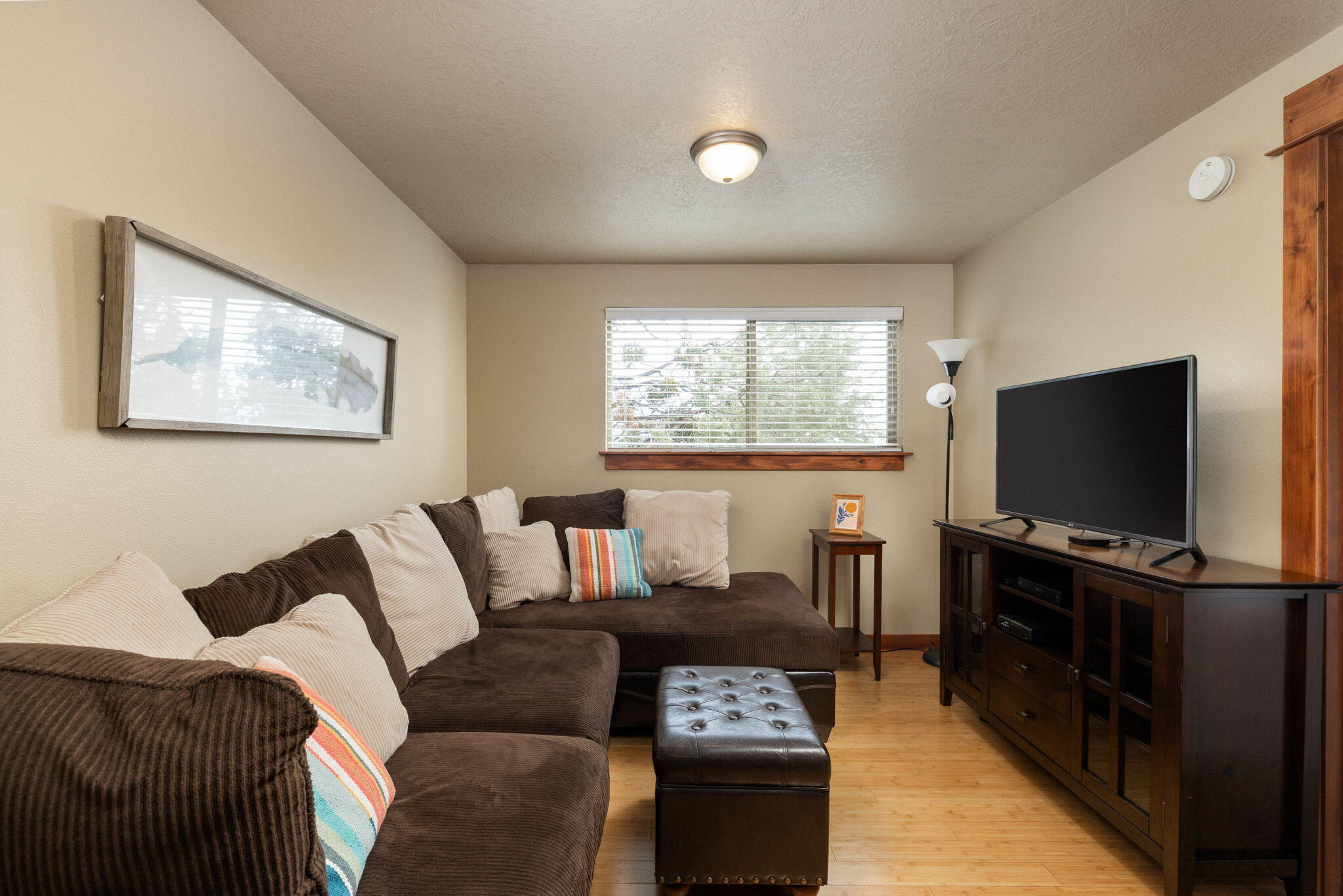 1010 NW Roanoke Avenue APT 9