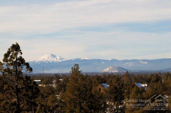 Bend Cascade View - Land
