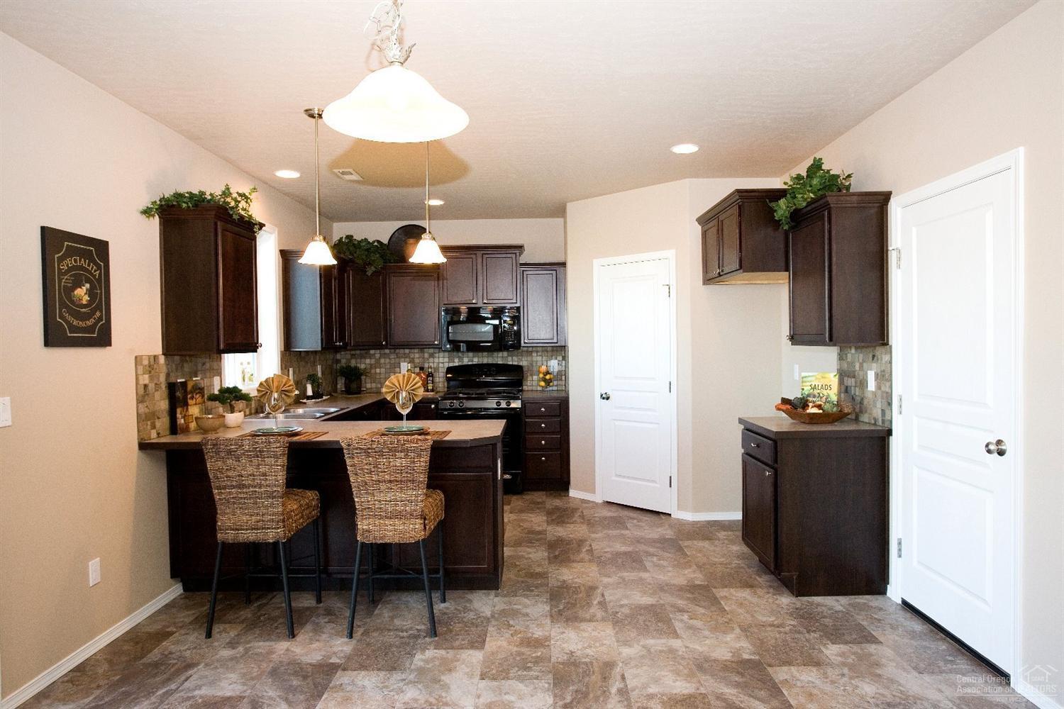 Pettigrew Place - Residential