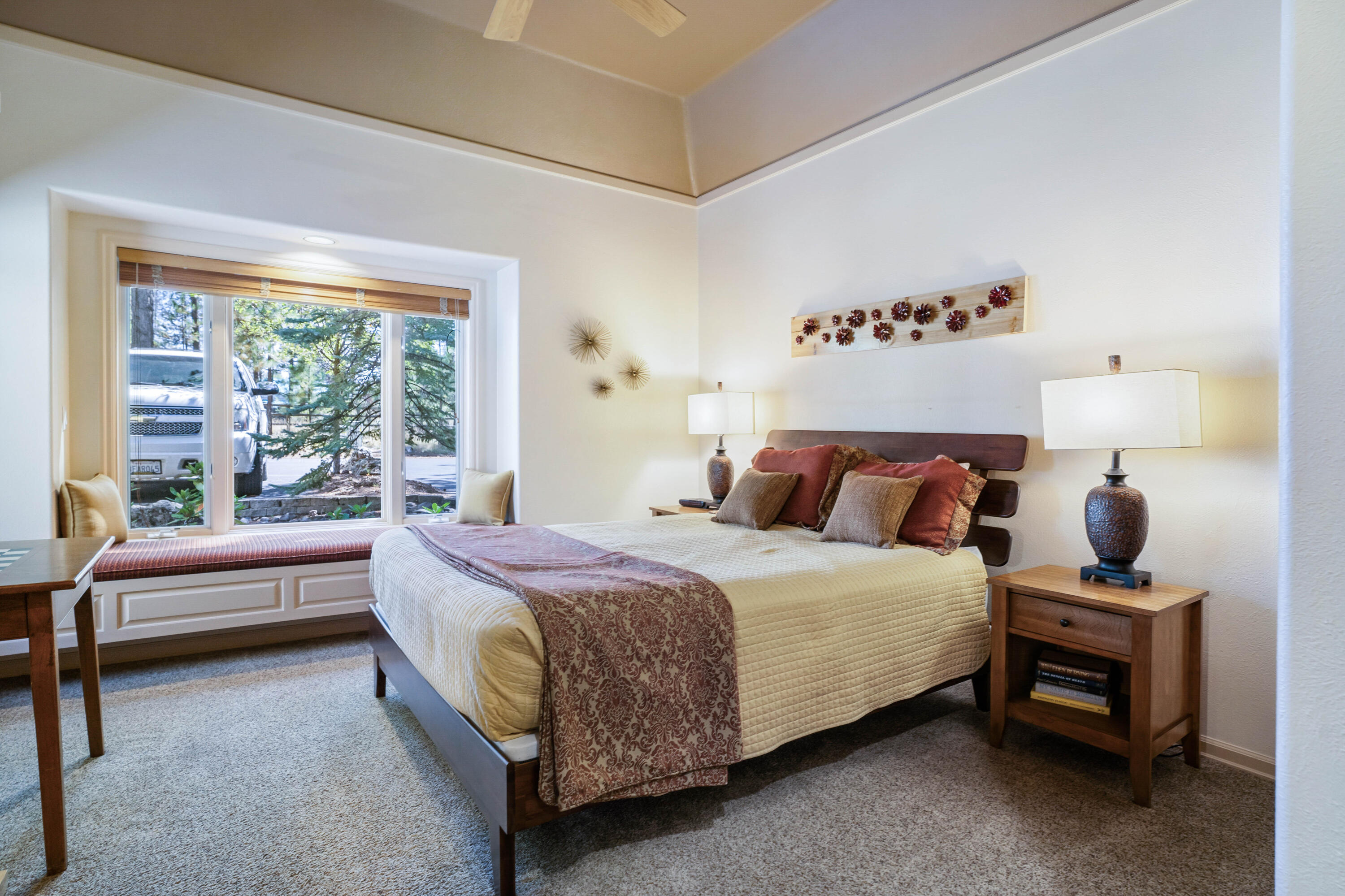 StoneTH - Residential