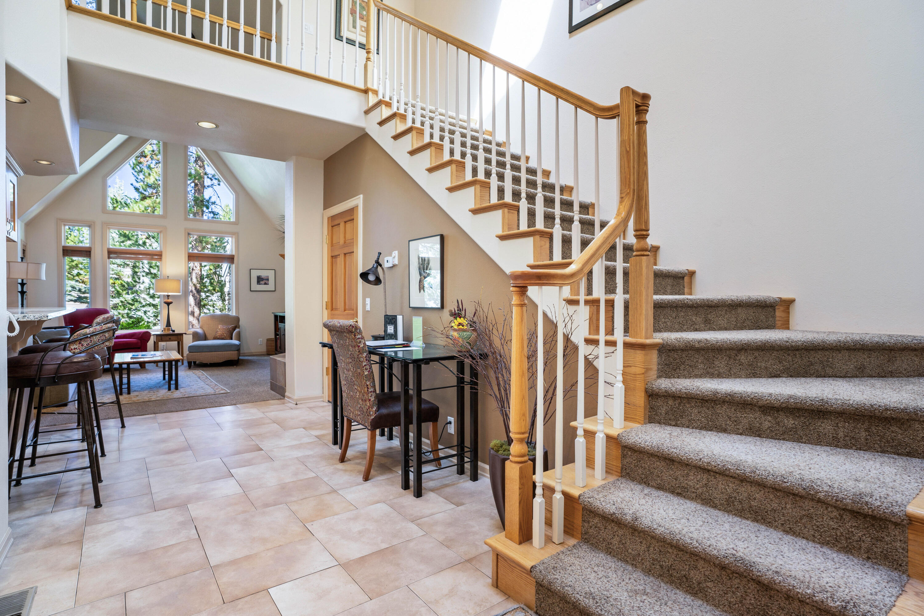 StoneTH - Residential