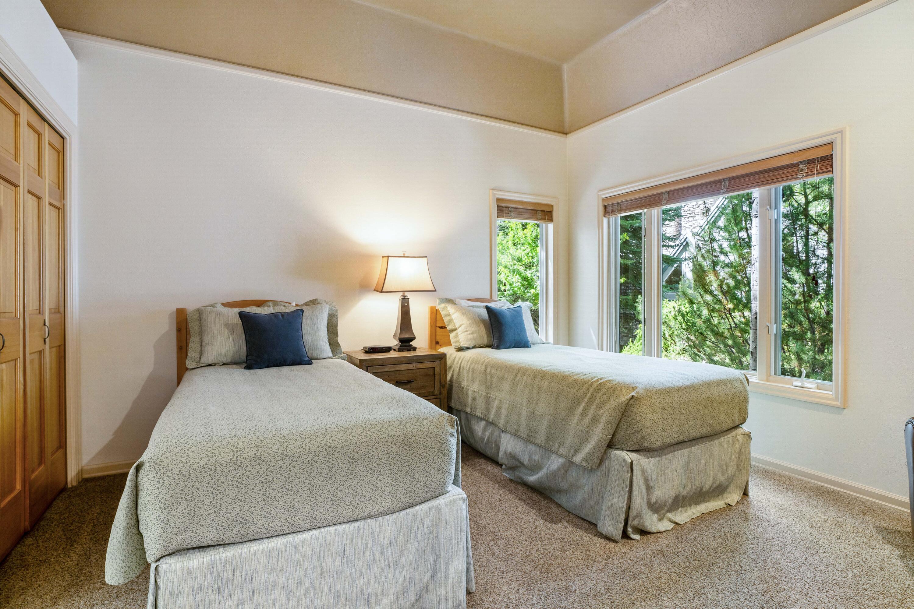 StoneTH - Residential