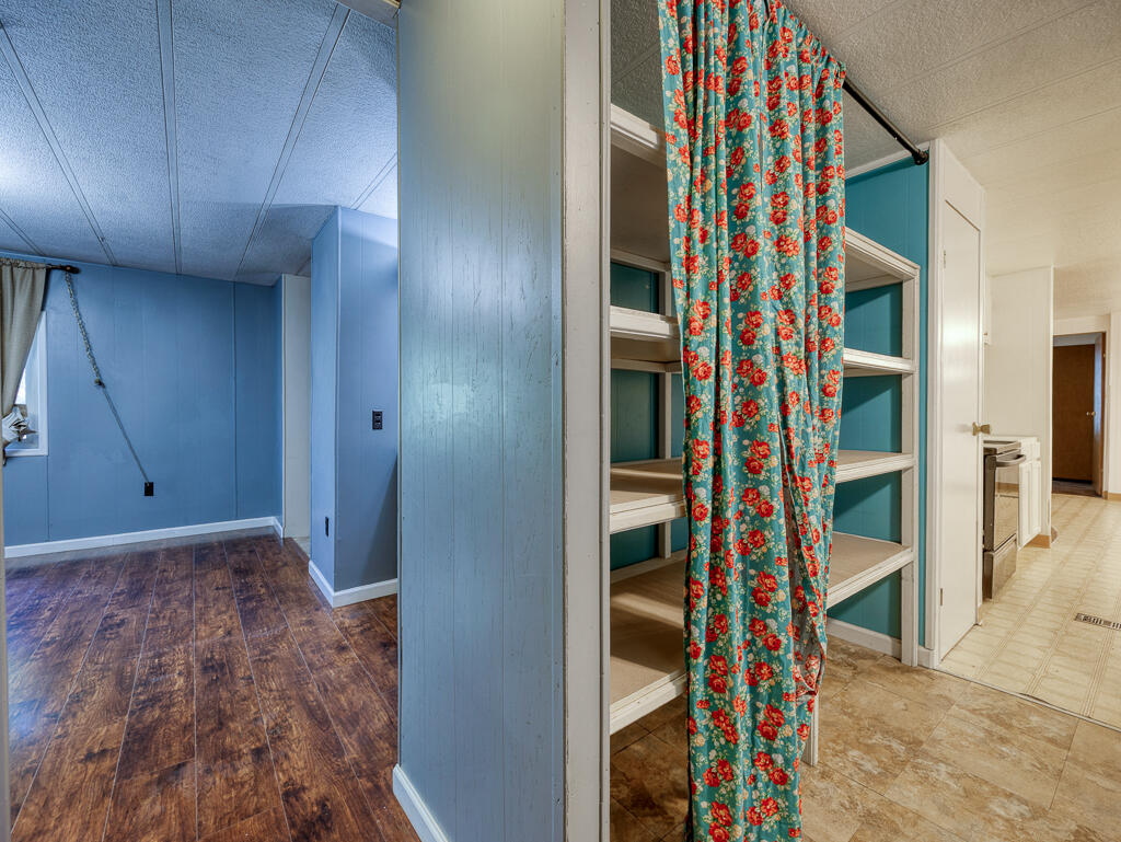 Winema Peninsula - Residential