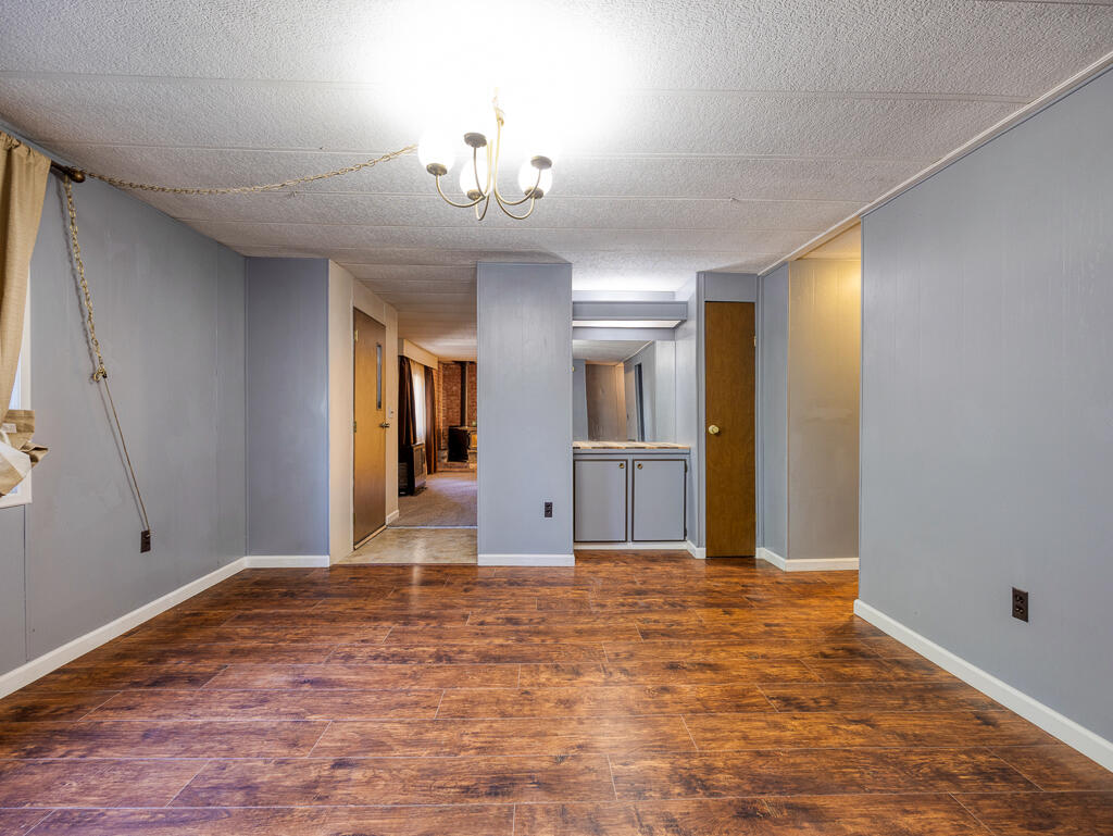 Winema Peninsula - Residential