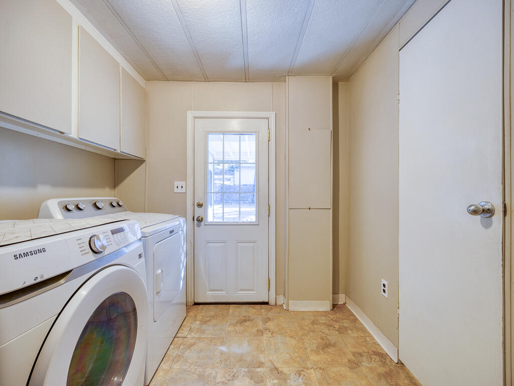 Winema Peninsula - Residential