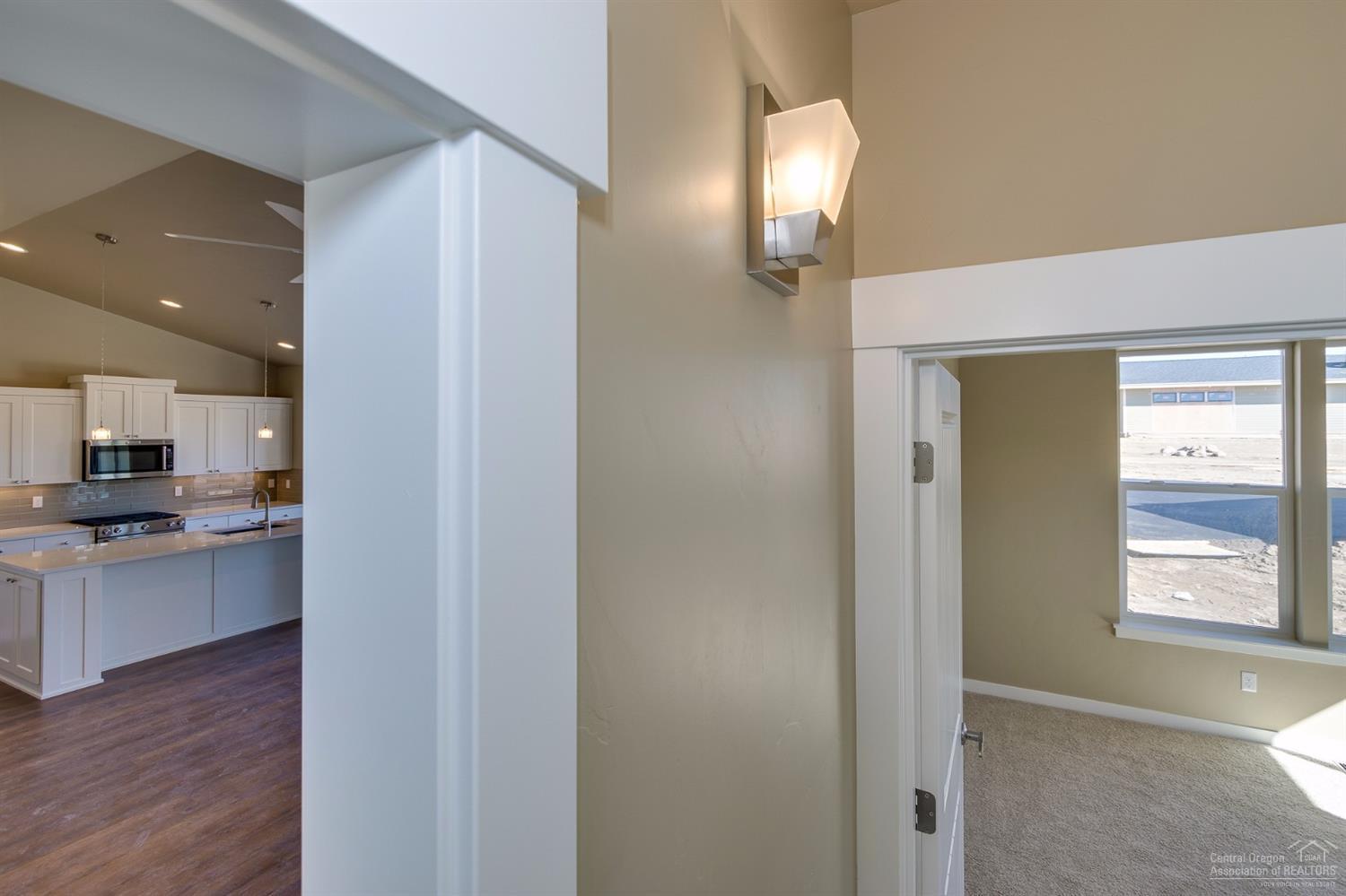 Forked Horn Butte - Residential