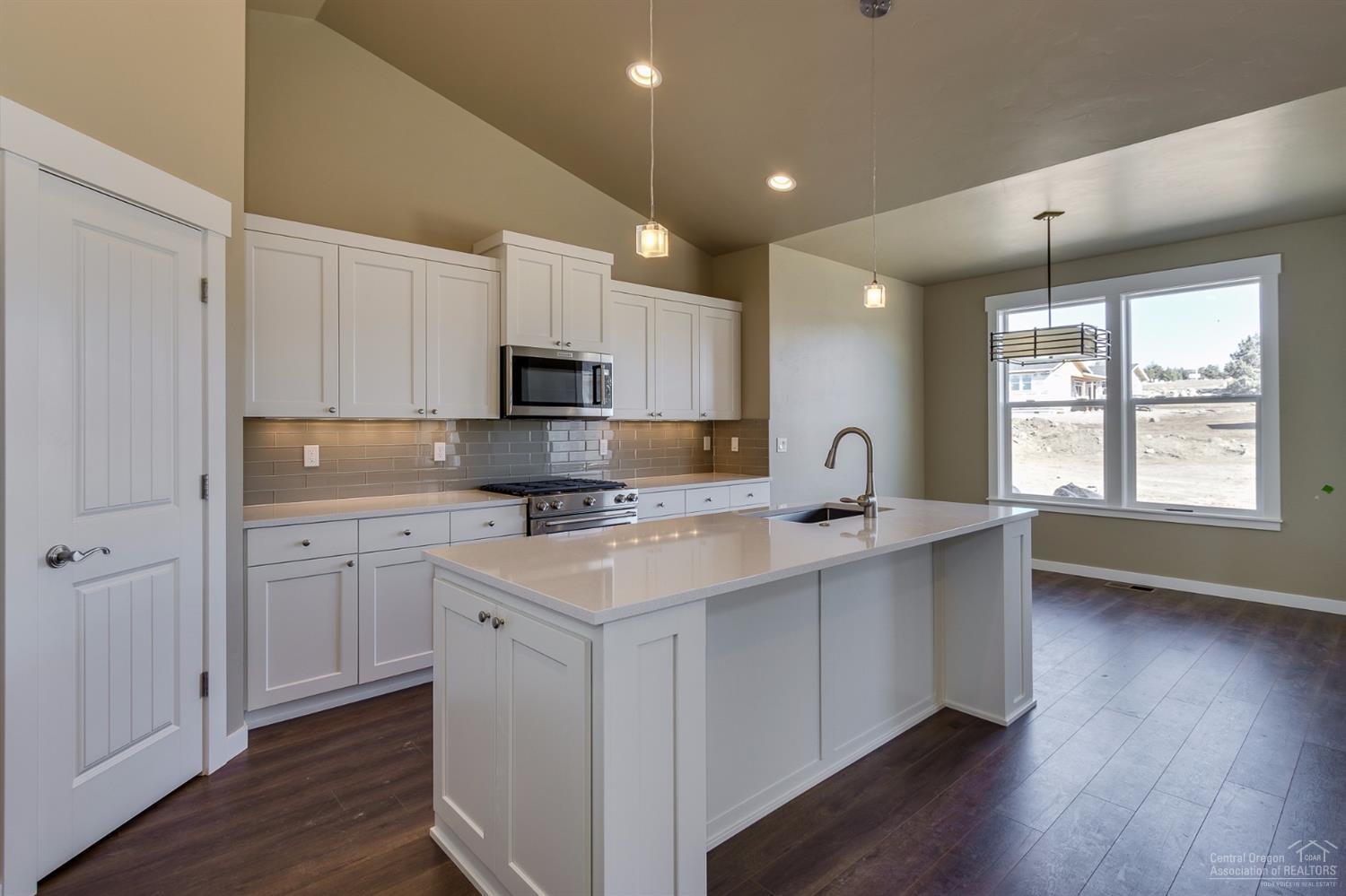 Forked Horn Butte - Residential