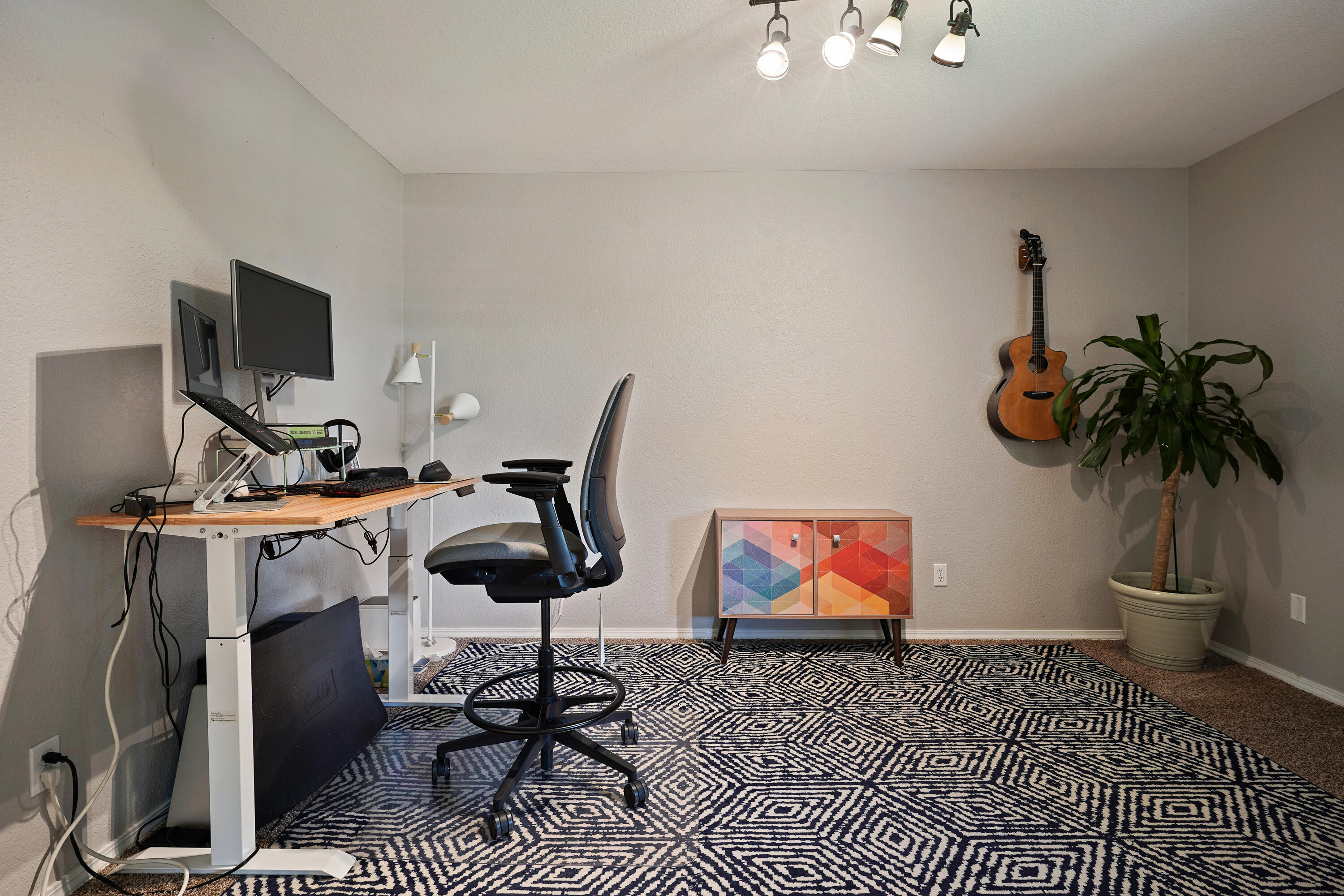 Redhawk - Residential