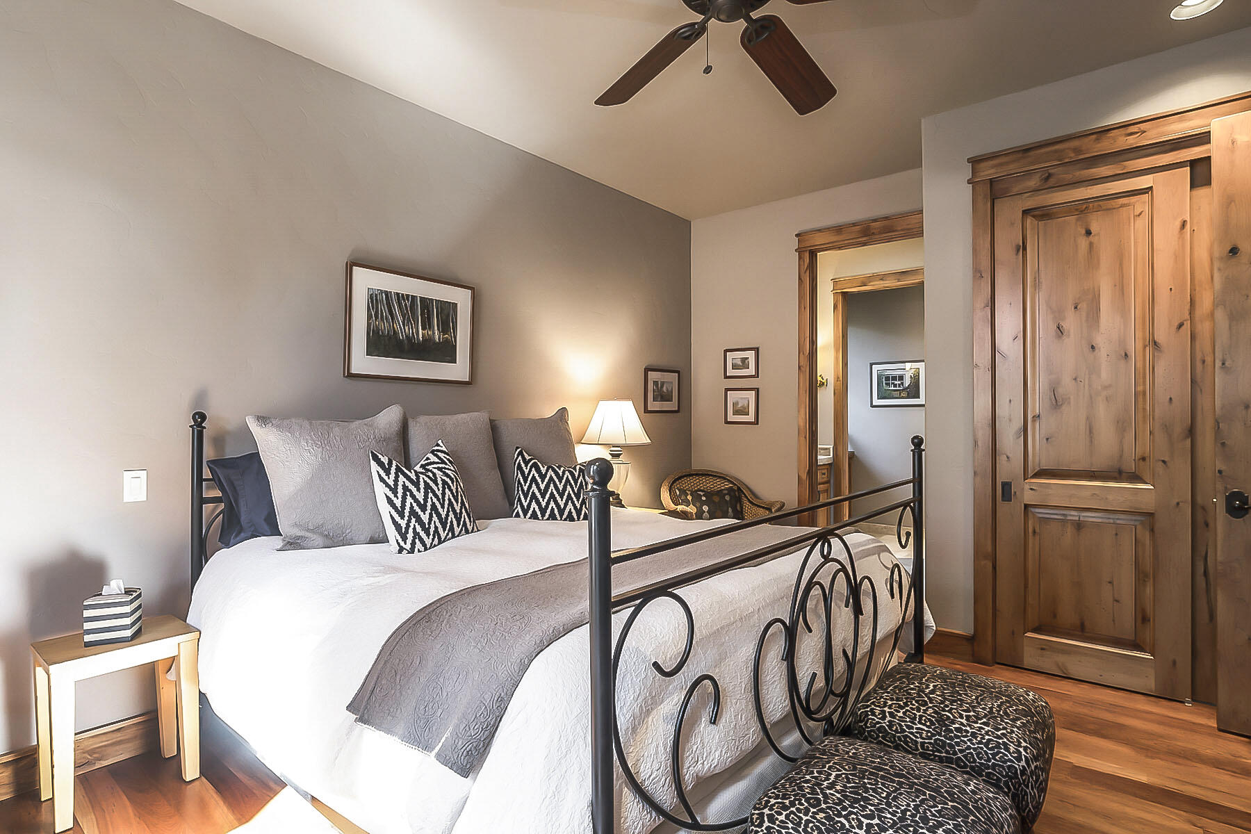 Broken Top - Residential