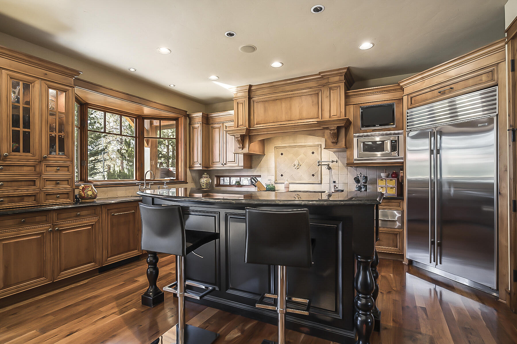 Broken Top - Residential