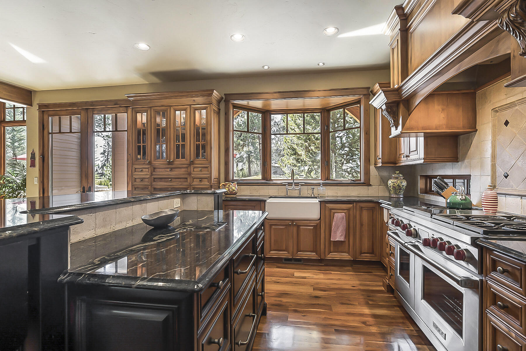 Broken Top - Residential