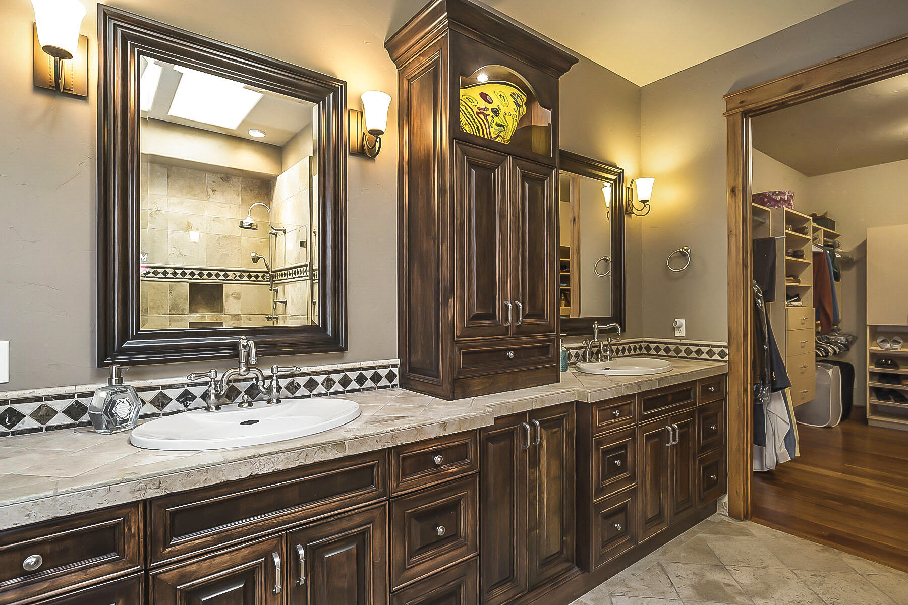 Broken Top - Residential