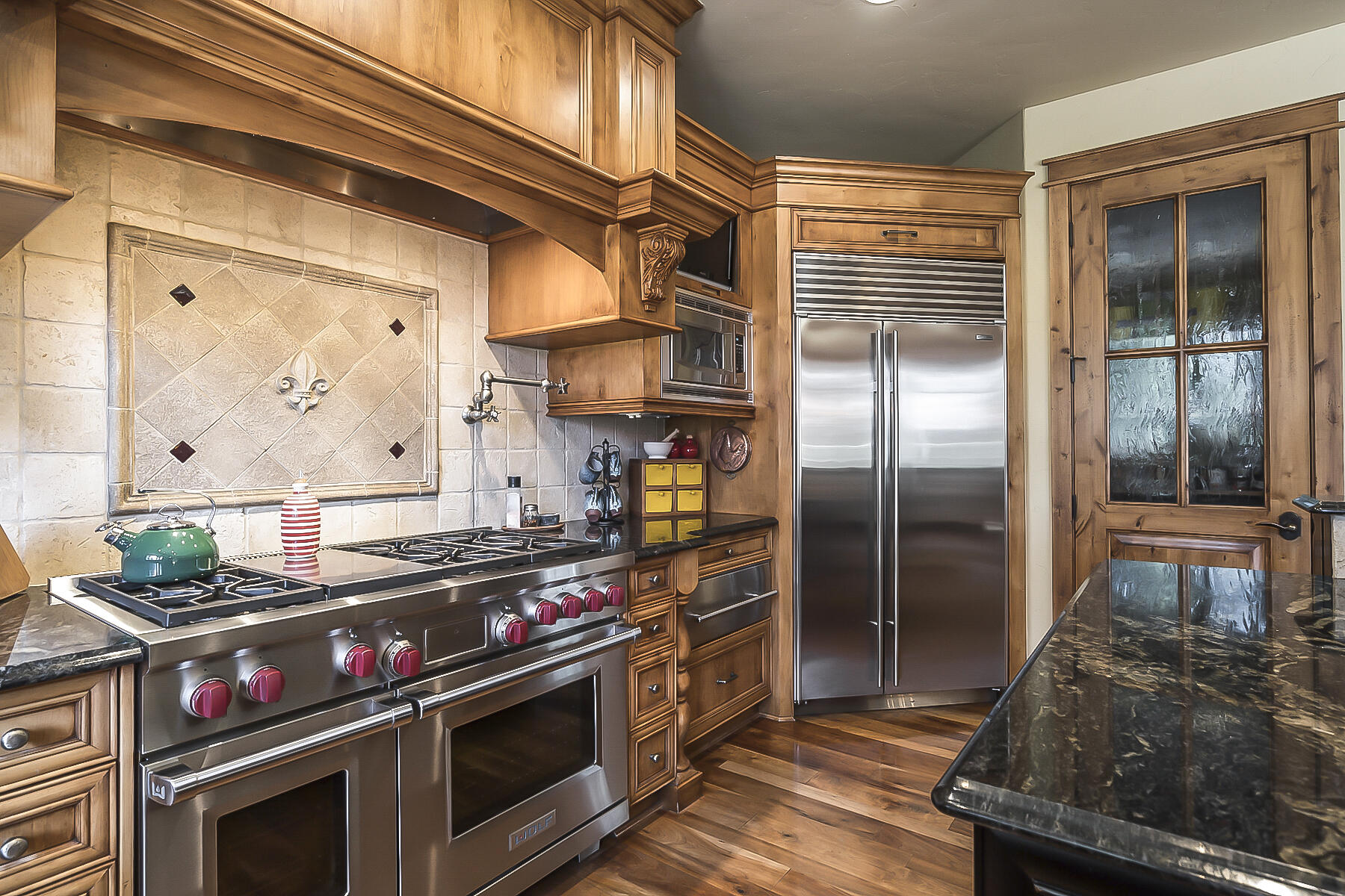 Broken Top - Residential