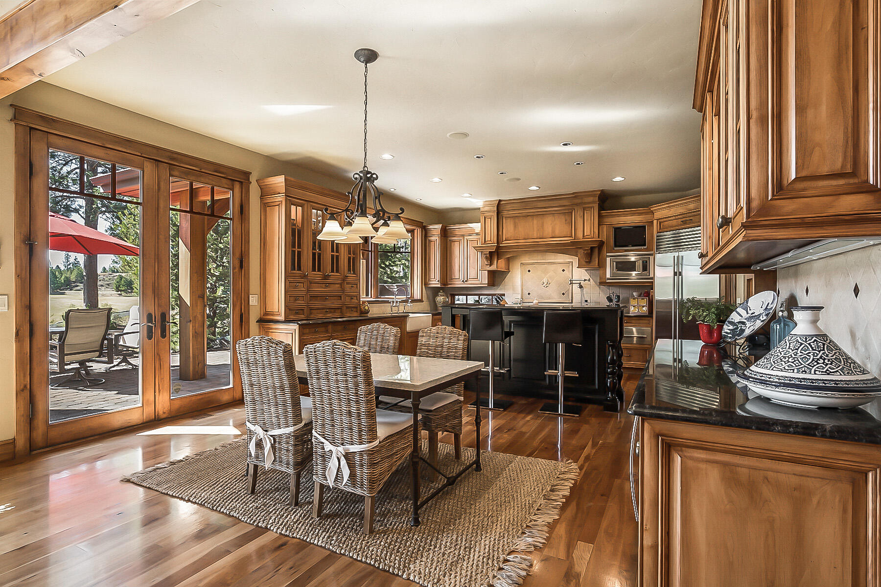 Broken Top - Residential