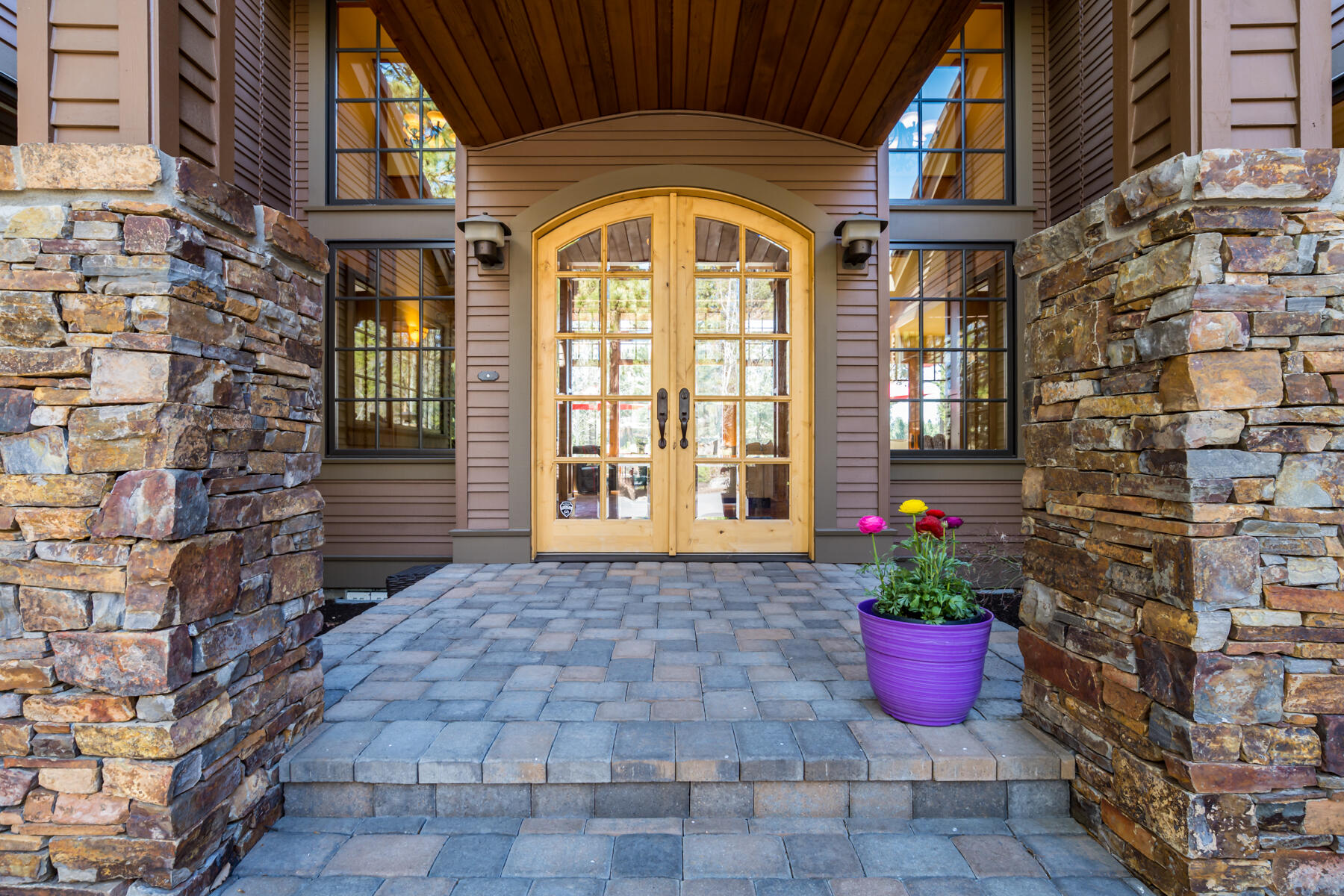 Broken Top - Residential