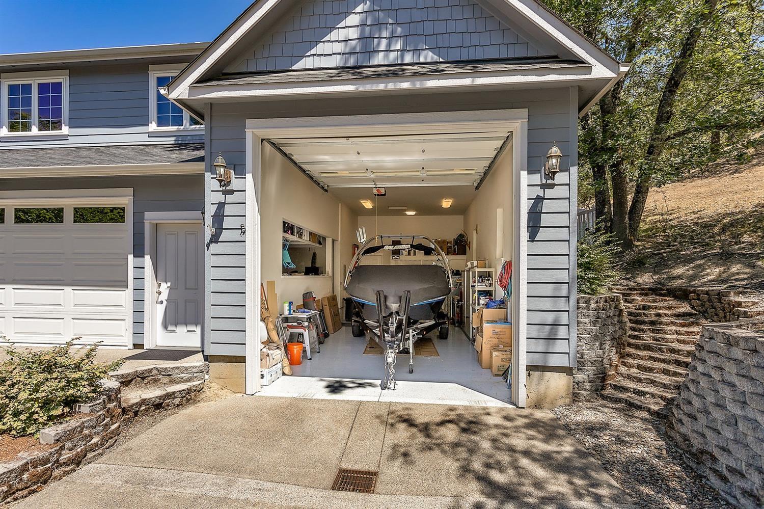 Meadow Wood - Residential