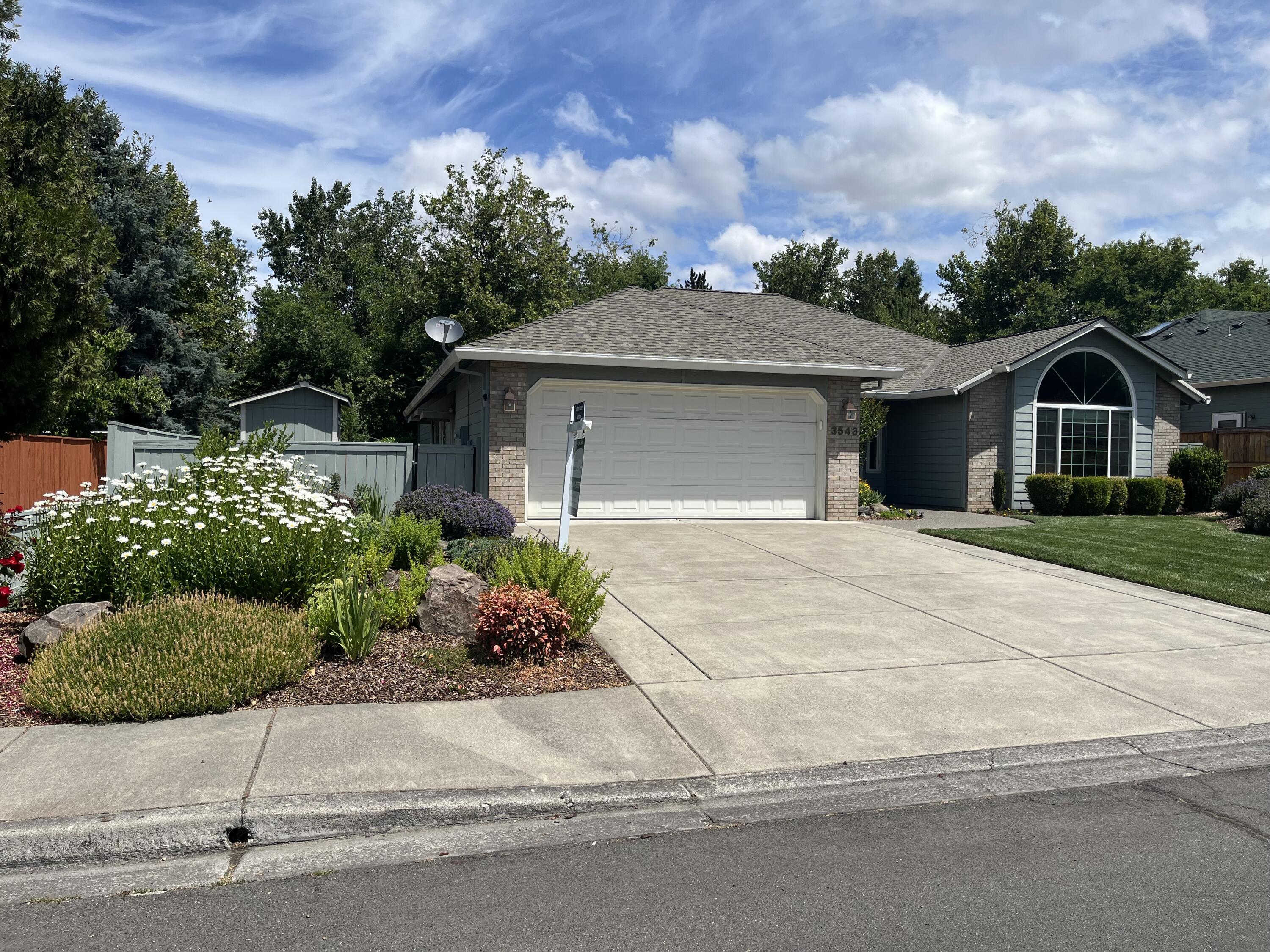 Larson Creek Estates Phases 1And 2 - Residential