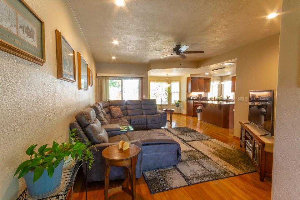 Larson Creek Estates Phases 1And 2 - Residential