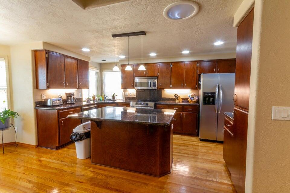 Larson Creek Estates Phases 1And 2 - Residential