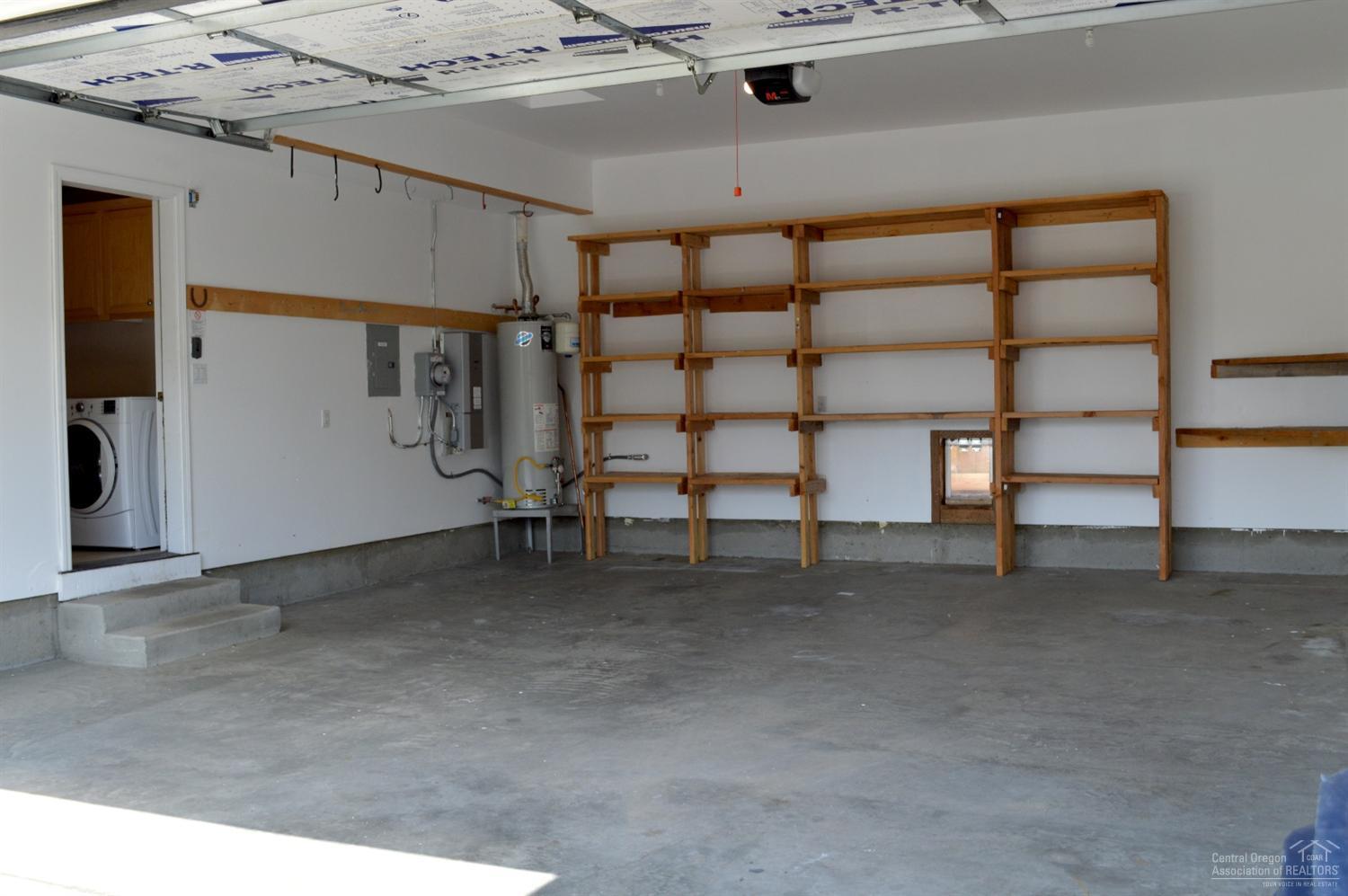 Larkspur - Residential Income