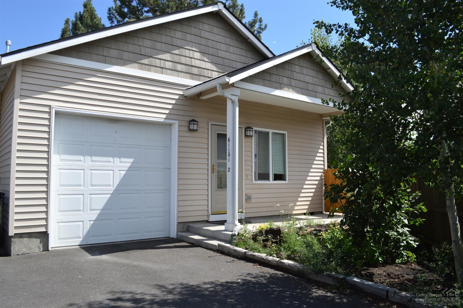 Larkspur - Residential Income