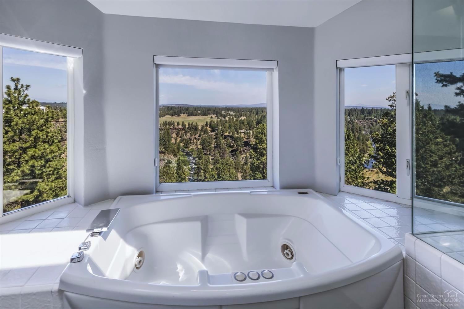 Wyndemere - Residential